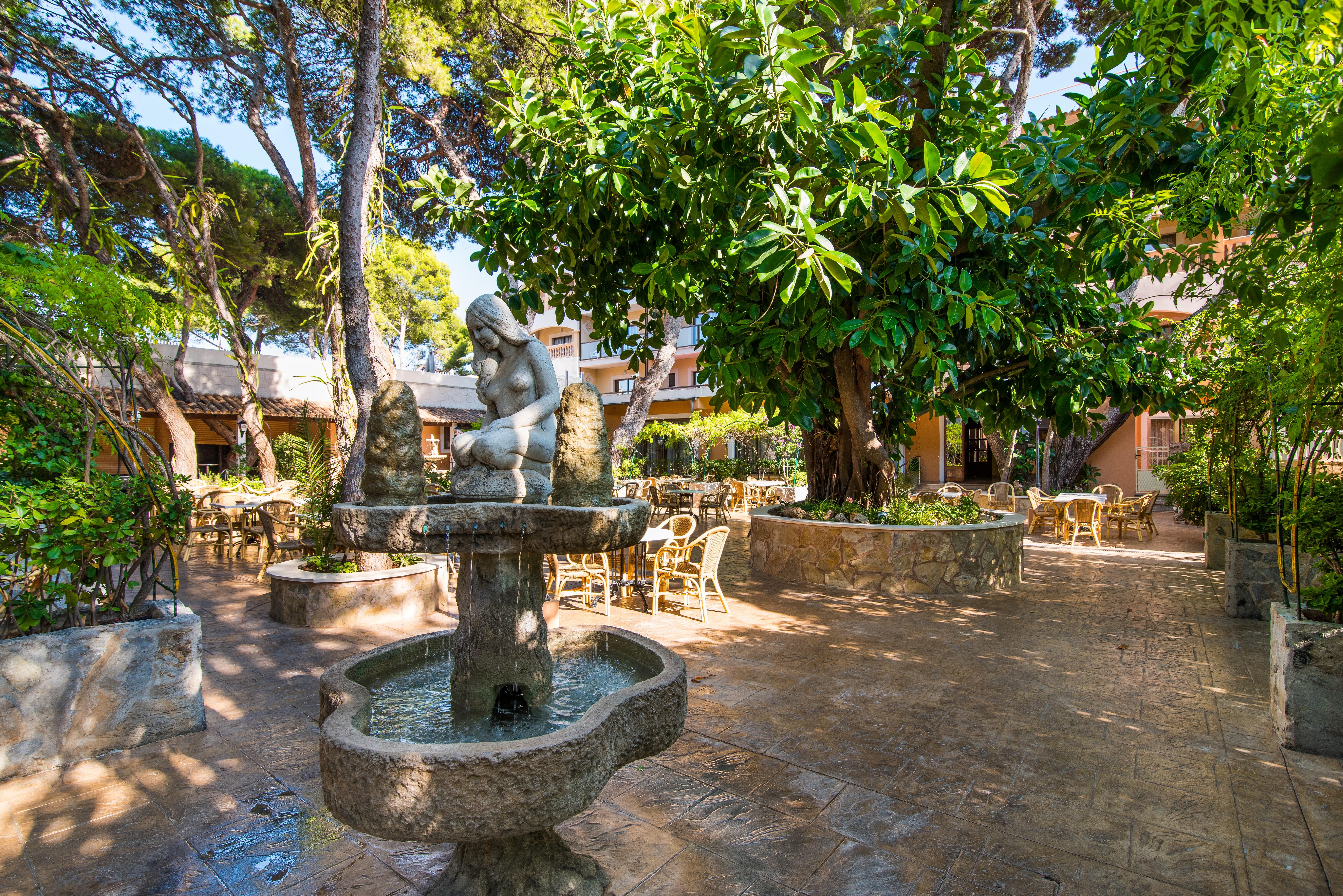 Hotel Baviera Cala Ratjada  Zewnętrze zdjęcie