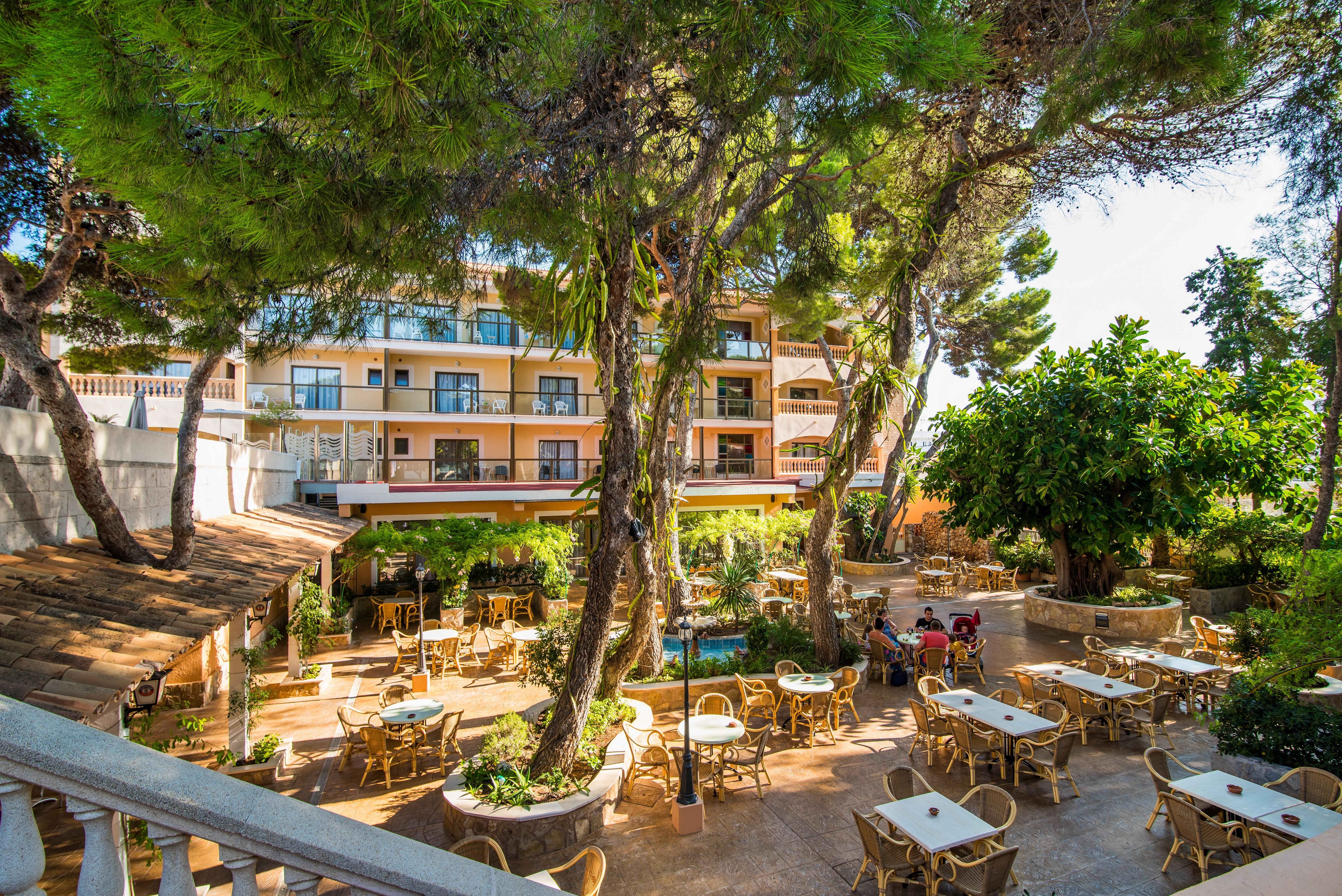 Hotel Baviera Cala Ratjada  Zewnętrze zdjęcie