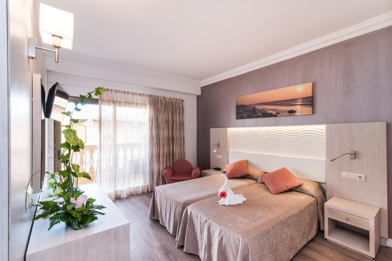 Hotel Baviera Cala Ratjada  Zewnętrze zdjęcie